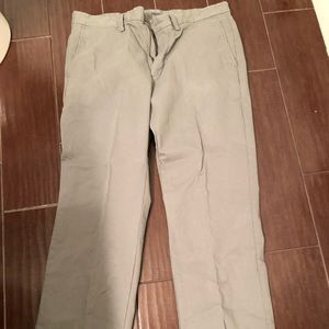 Men’s Old Navy Khakis